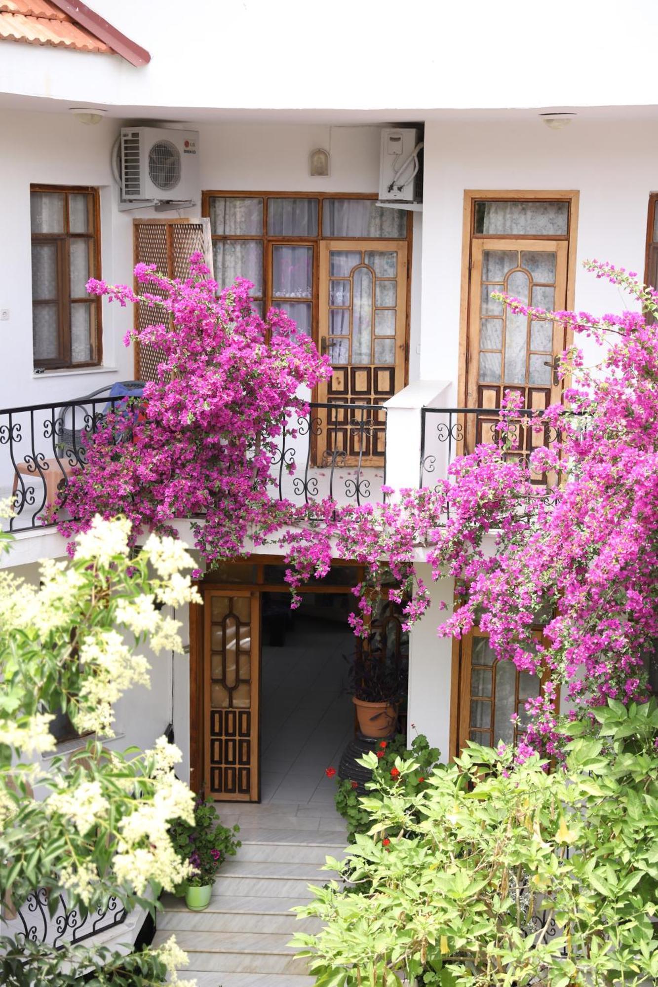 Garden Bloom Hotel Dalyan Ngoại thất bức ảnh