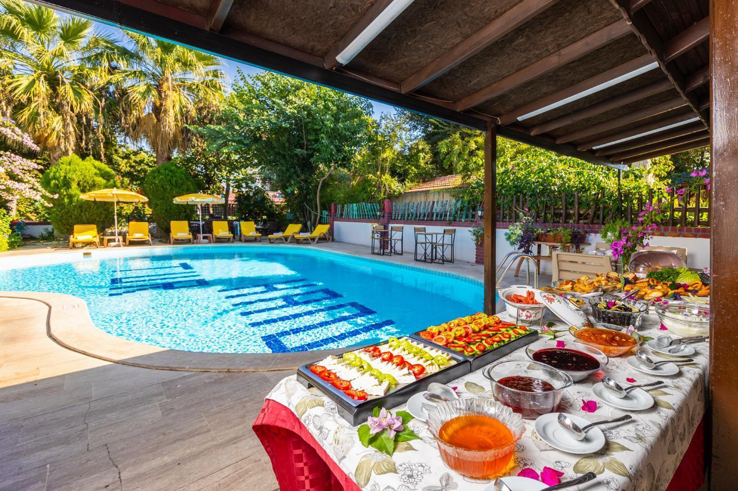 Garden Bloom Hotel Dalyan Ngoại thất bức ảnh